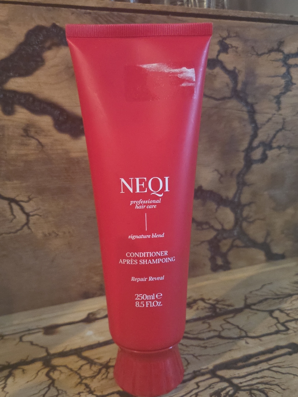 NEQI Signature Blend Red Conditioner - Repair Reveal 8.5 OZ NEW